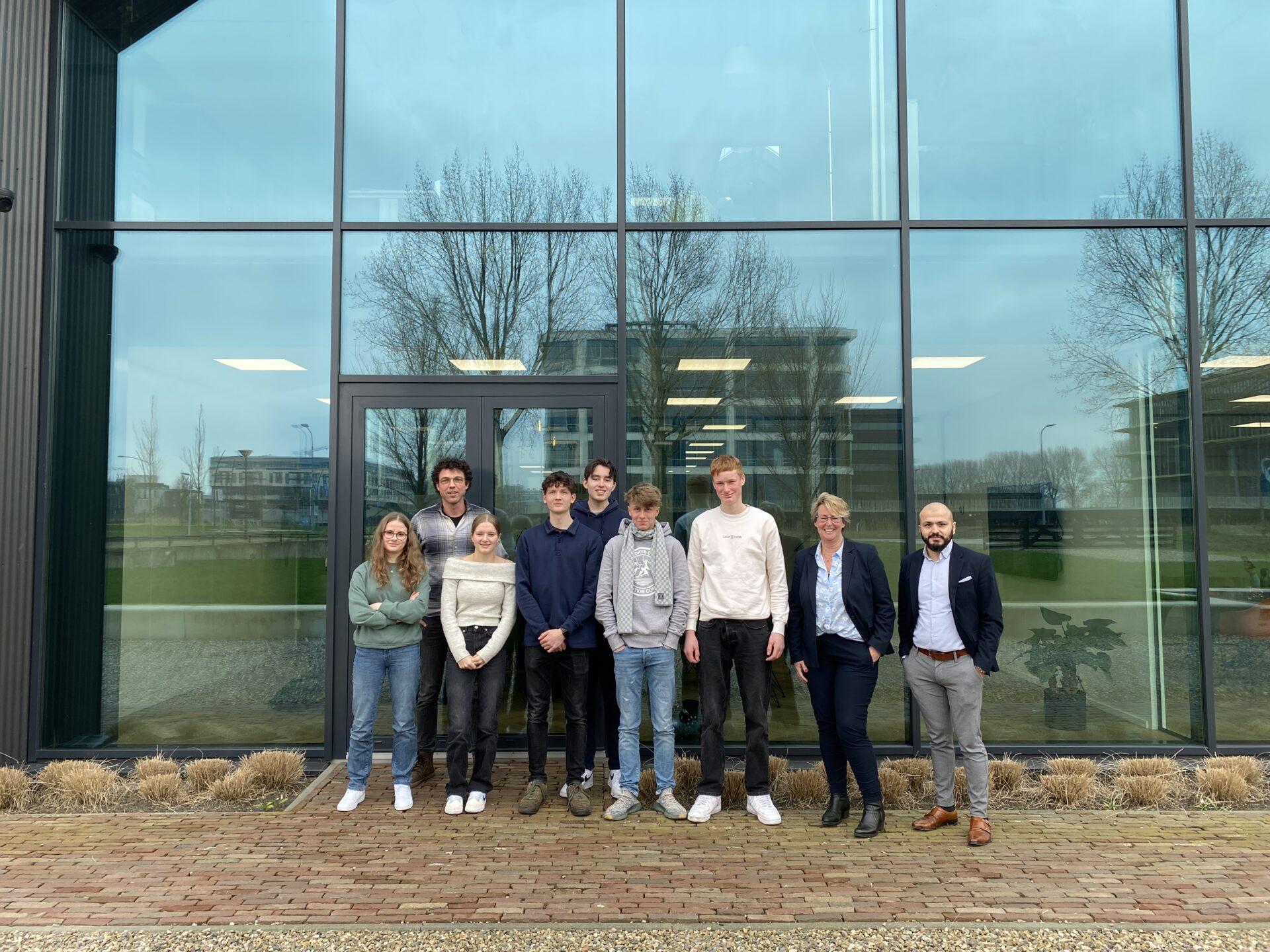 Studenten Nova college en Vastgoed Haarlemmermeer op bezoek bij Schenk makelaars